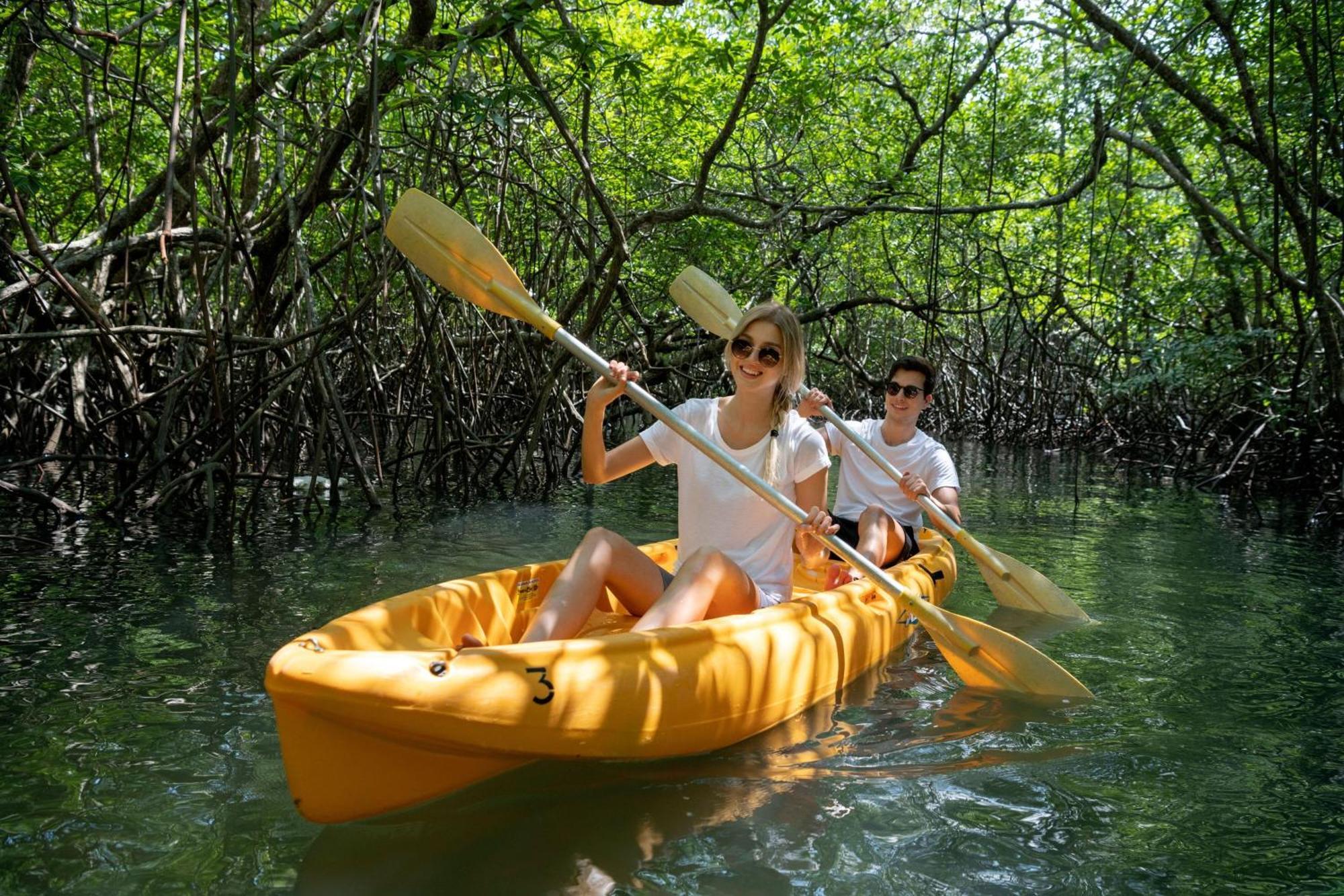 The Naka Island, A Luxury Collection Resort & Spa, Phuket Bagian luar foto